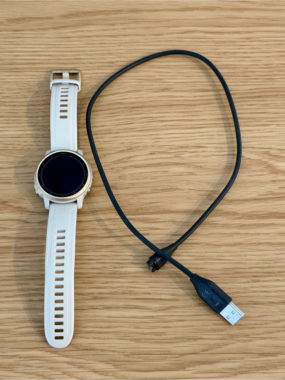 garmin Fenix 6s Pro Solar smart watch